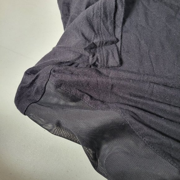 Bebe Sport Womens Top Black Size L Short Length Mesh at Shoulders See Last Pic - Picture 4 of 4